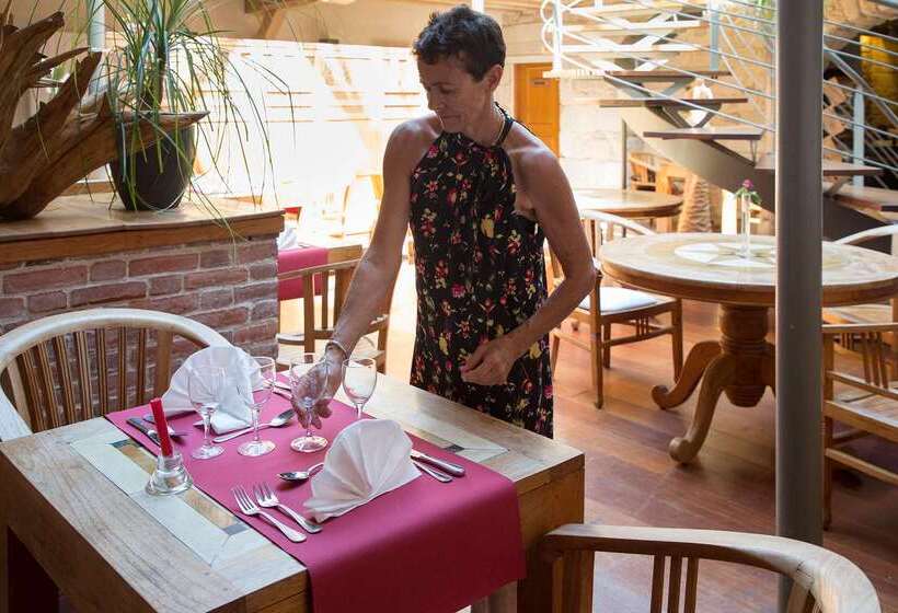 בית מלון כפרי Manoir Des Indes, The Originals Relais