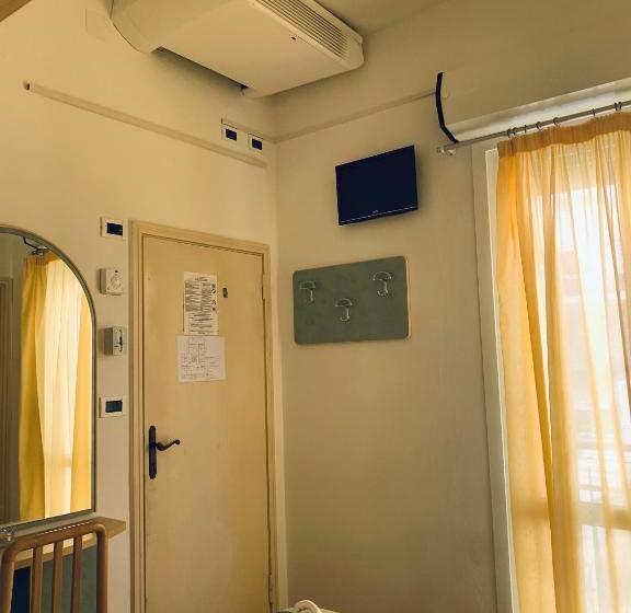 Отель Maria Piera