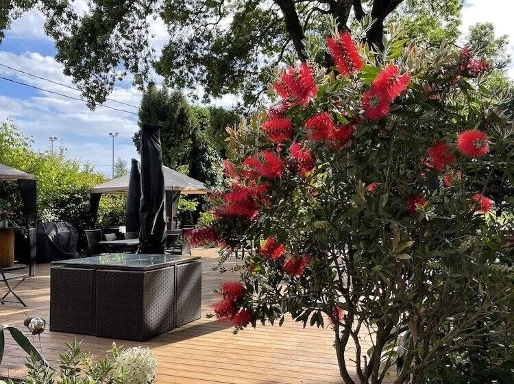 هتل Mas De Galoffre