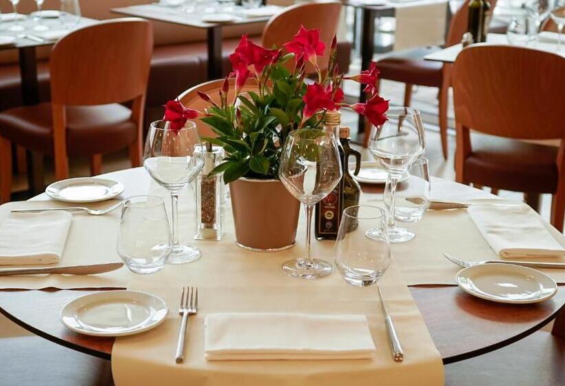 酒店 Montaigne & Spa