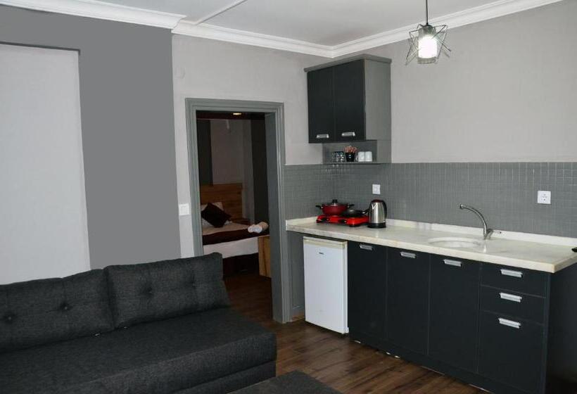 ホテル New Garden Side