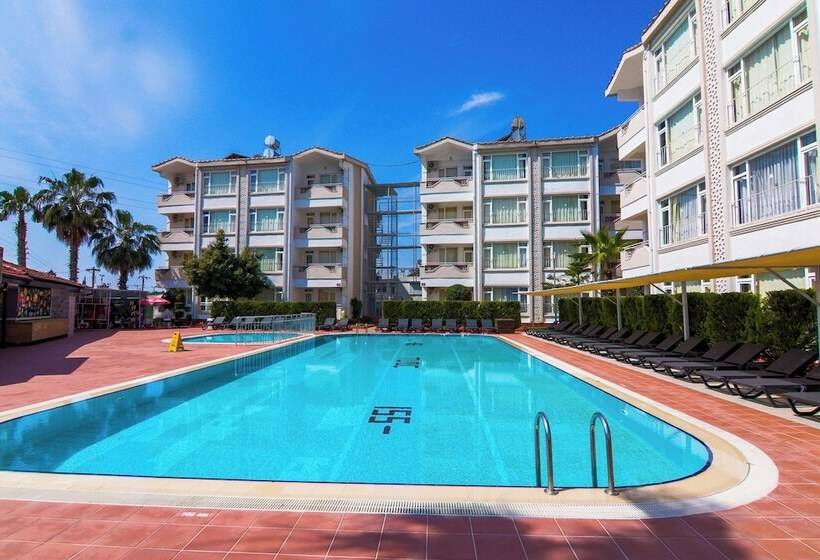 ホテル New Garden Side