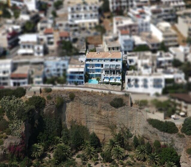 בית מלון כפרי Palazzo Greco