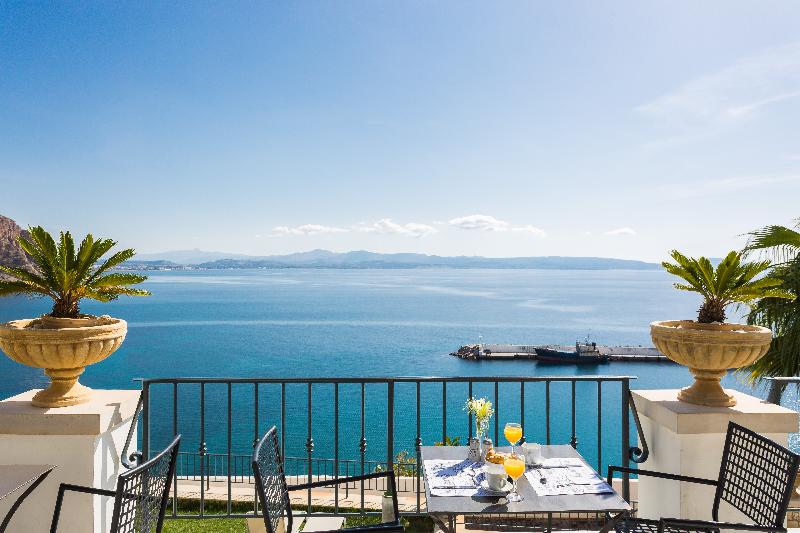 בית מלון כפרי Palazzo Greco