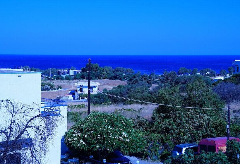 ホテル Panorama Genadi