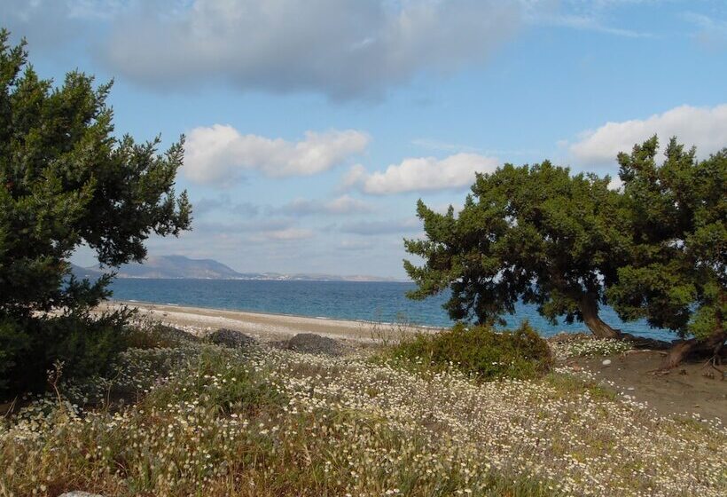 ホテル Panorama Genadi