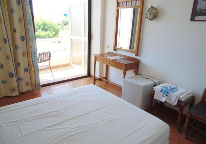 ホテル Panorama Genadi