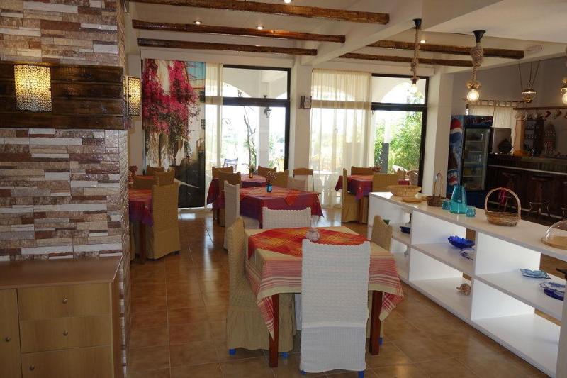 ホテル Panorama Genadi