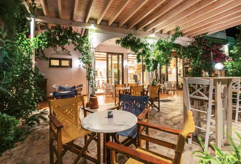 ホテル Panorama Genadi