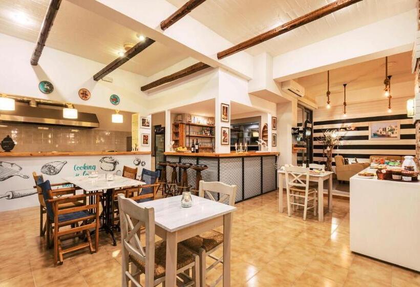 ホテル Panorama Genadi