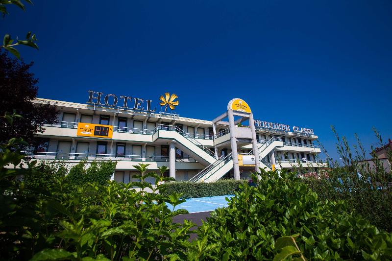 فندق Premiere Classe Clermont Ferrand Nord