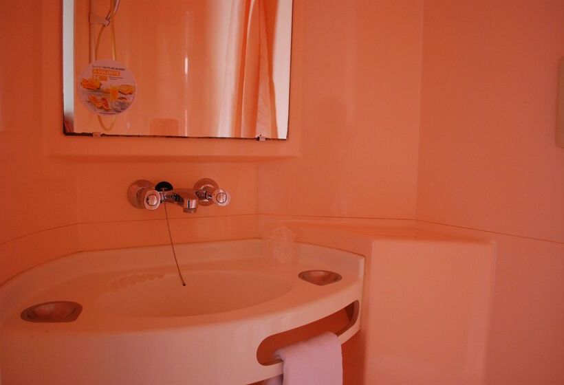 호텔 Premiere Classe Epinal