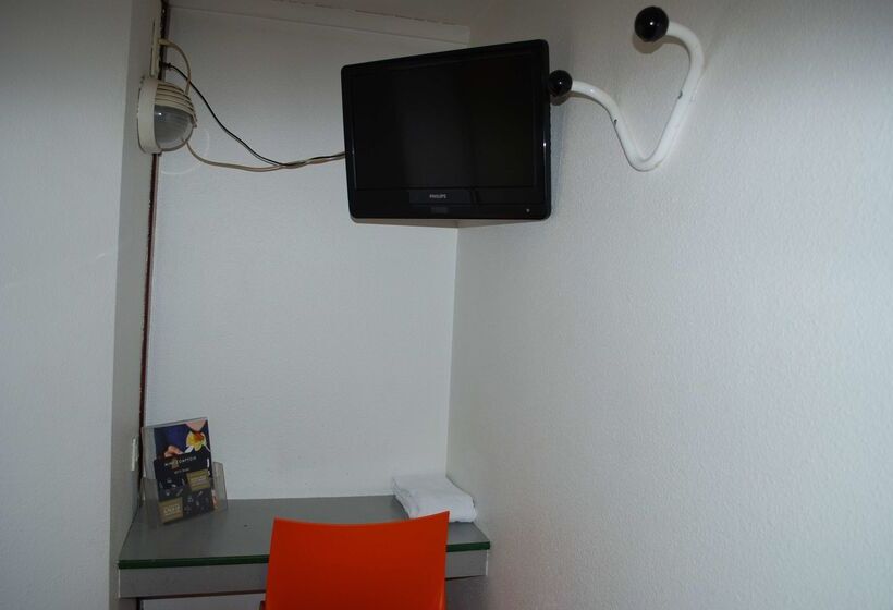 호텔 Premiere Classe Epinal