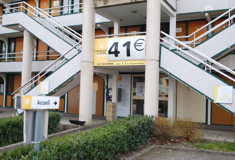 호텔 Premiere Classe Epinal