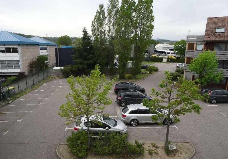 בית מלון כפרי Premiere Classe Lyon Sud   Chasse Sur Rhône