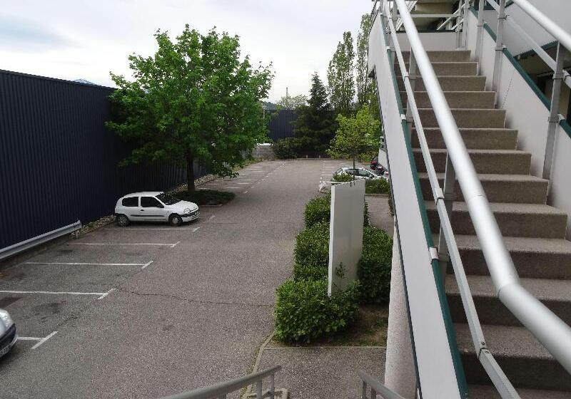 בית מלון כפרי Premiere Classe Lyon Sud   Chasse Sur Rhône