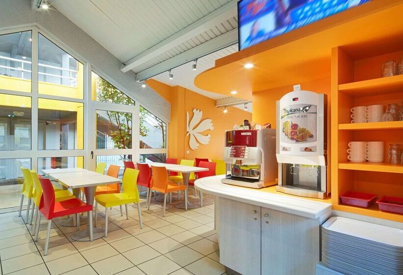 בית מלון כפרי Premiere Classe Marne La Vallée   Torcy