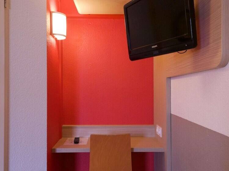 בית מלון כפרי Premiere Classe Metz Nord   Semecourt