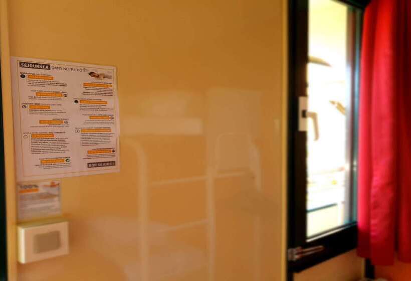 בית מלון כפרי Premiere Classe Nancy Est  Essey