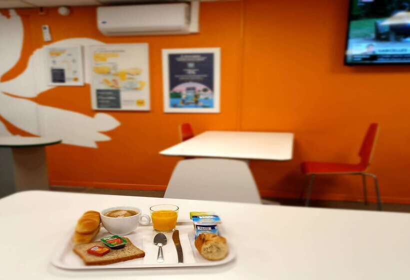 בית מלון כפרי Premiere Classe Nancy Est  Essey