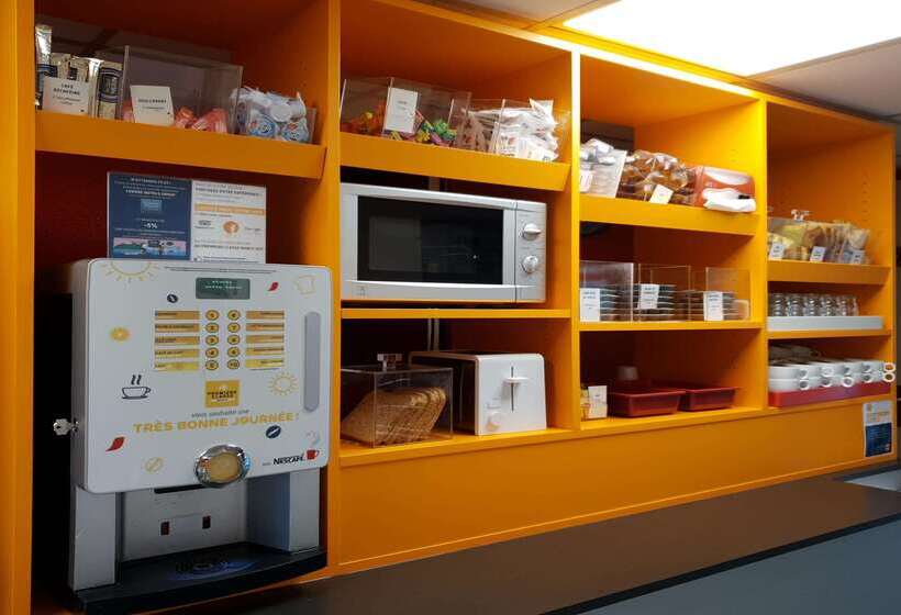 Отель Premiere Classe Nancy Est Essey