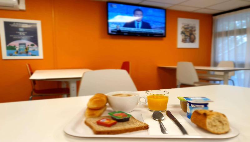 Отель Premiere Classe Nancy Est Essey