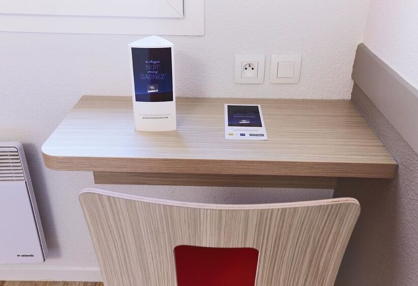 酒店 Premiere Classe Paris Ouest  Pont De Suresnes