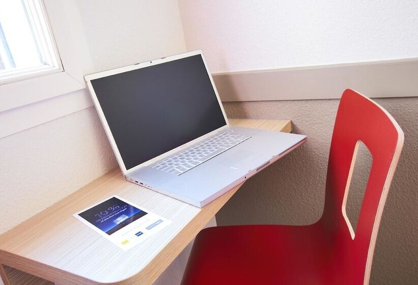 酒店 Premiere Classe Paris Ouest  Pont De Suresnes