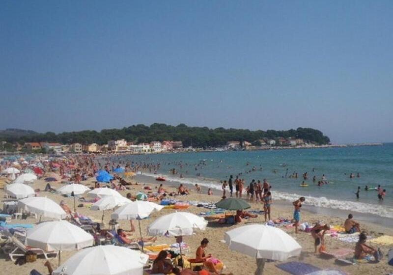 ホテル Premiere Classe Toulon La Seyne Sur Mer