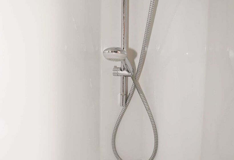 فندق Premiere Classe Toulouse Ouest  Blagnac Aeroport