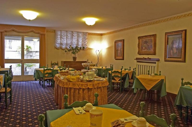 Отель Quattro Strade