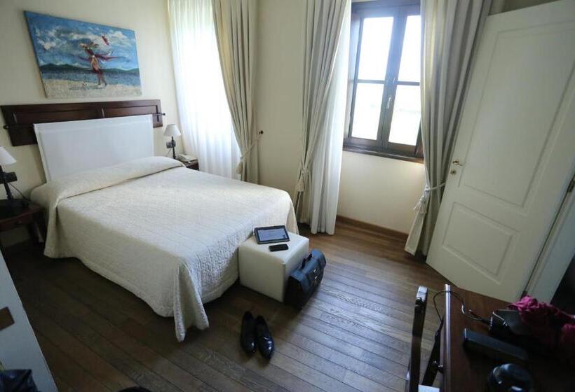 בית מלון כפרי Relais Bella Rosina Pool & Spa