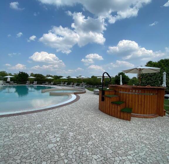 בית מלון כפרי Relais Bella Rosina Pool & Spa