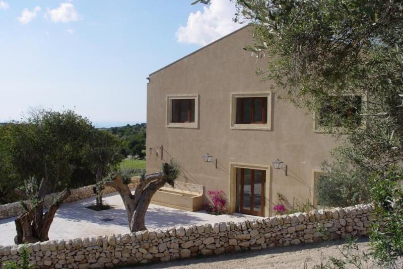 בית מלון כפרי Relais Parco Cavalonga