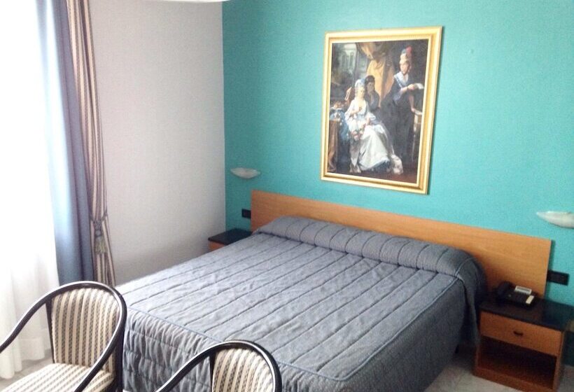 ホテル Ristorante Cervo Malpensa