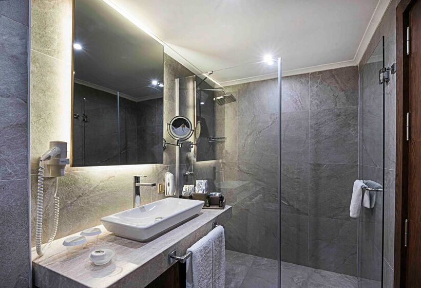 Отель Rixos Sungate, The Land of Legends Access