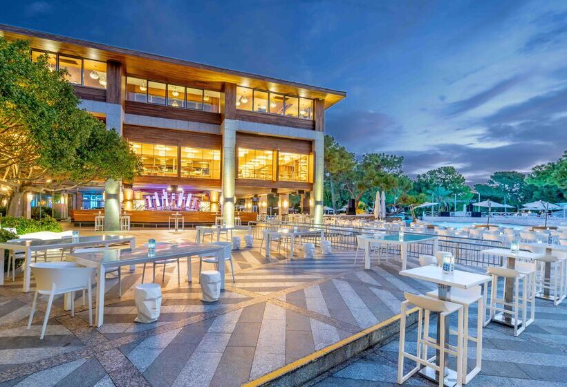 هتل Rixos Sungate, The Land of Legends Access