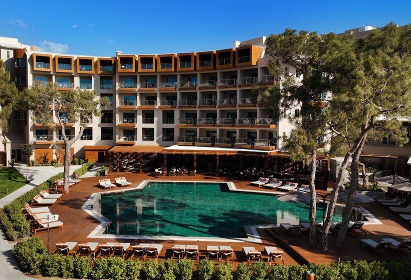 Отель Rixos Sungate, The Land of Legends Access