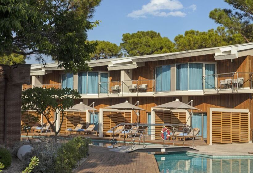 هتل Rixos Sungate, The Land of Legends Access