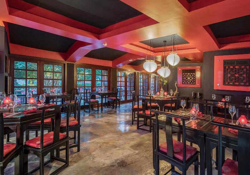 Отель Rixos Sungate, The Land of Legends Access