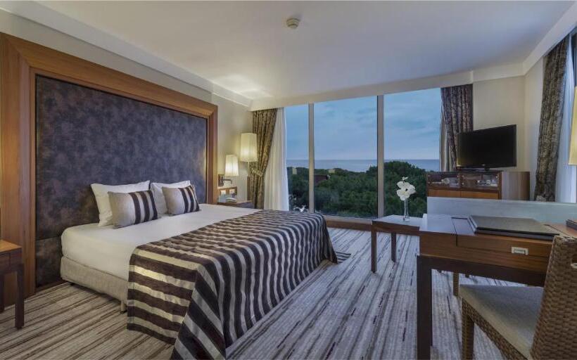 Отель Rixos Sungate, The Land of Legends Access