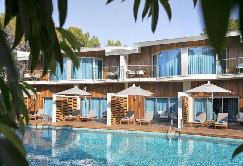 هتل Rixos Sungate, The Land of Legends Access