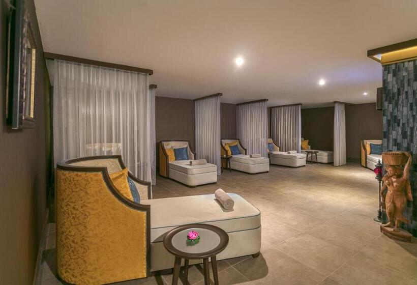 Отель Rixos Sungate, The Land of Legends Access