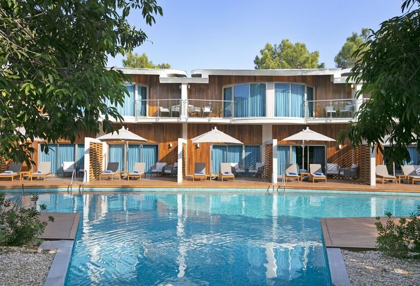 هتل Rixos Sungate, The Land of Legends Access