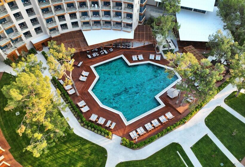Отель Rixos Sungate, The Land of Legends Access