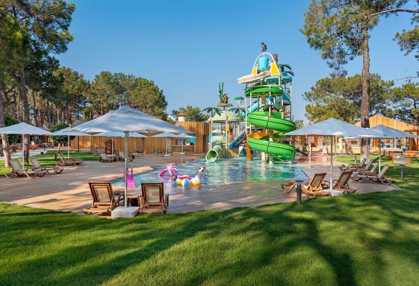 Отель Rixos Sungate, The Land of Legends Access