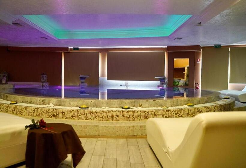 ホテル Roscianum Welness Spa