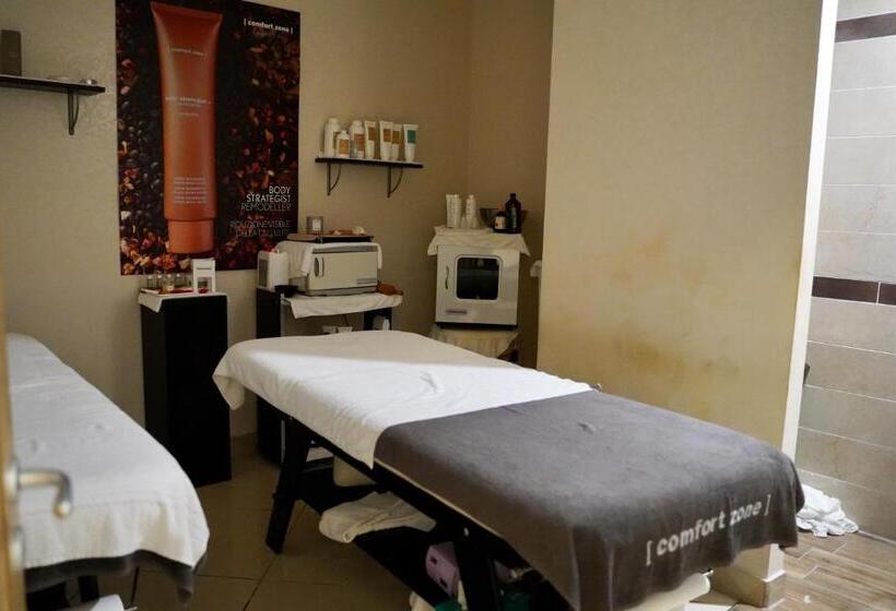 ホテル Roscianum Welness Spa