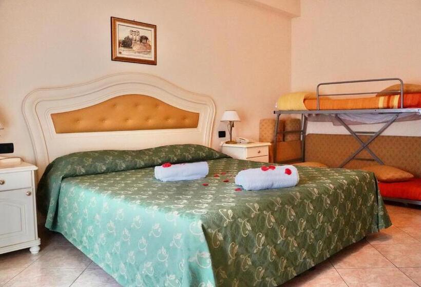 ホテル Roscianum Welness Spa