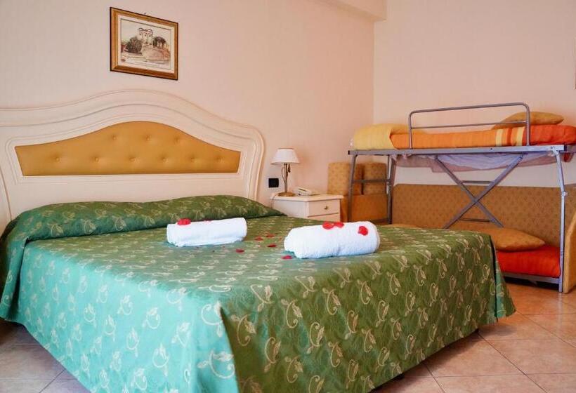 ホテル Roscianum Welness Spa